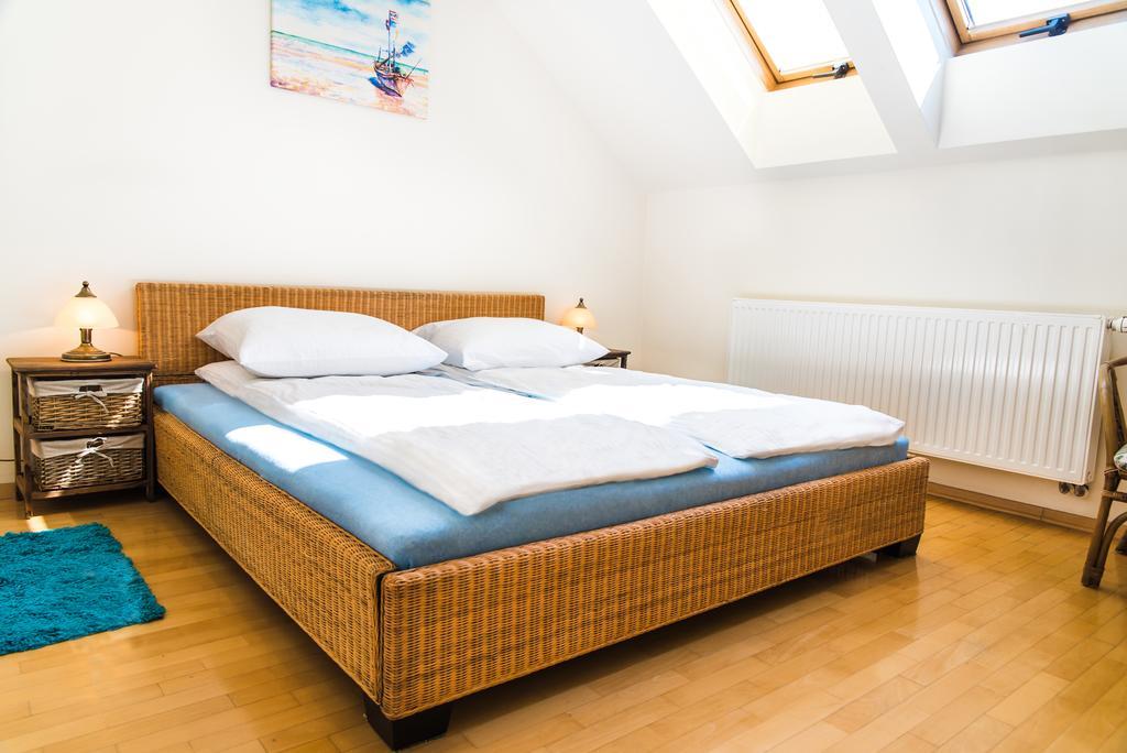 Bed and Breakfast Florian - Tuz Przy Plazy Мельно Экстерьер фото